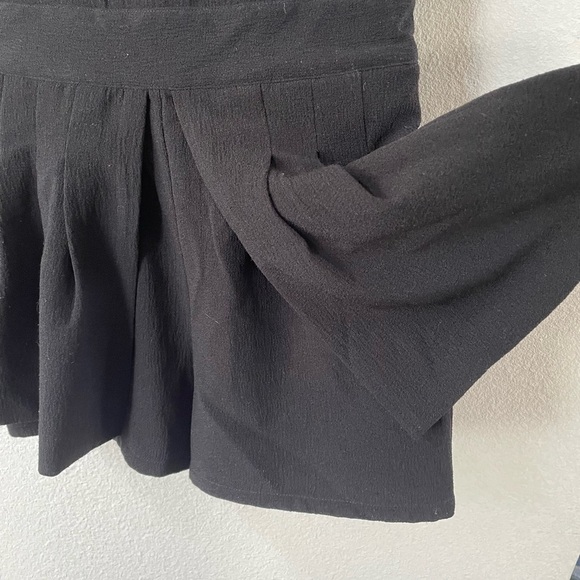 Lovers + Friends black square neck short romper - Picture 6 of 10